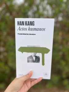 14. portada Actos Humanos Han Kang UNAP